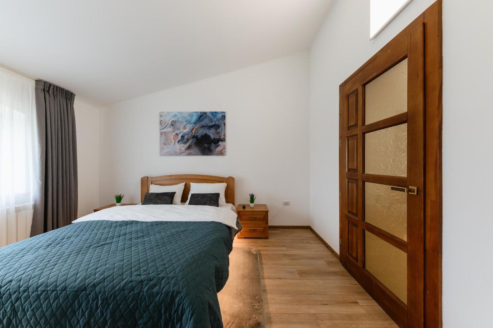 Luxury Apartments Uzhorod Bagian luar foto