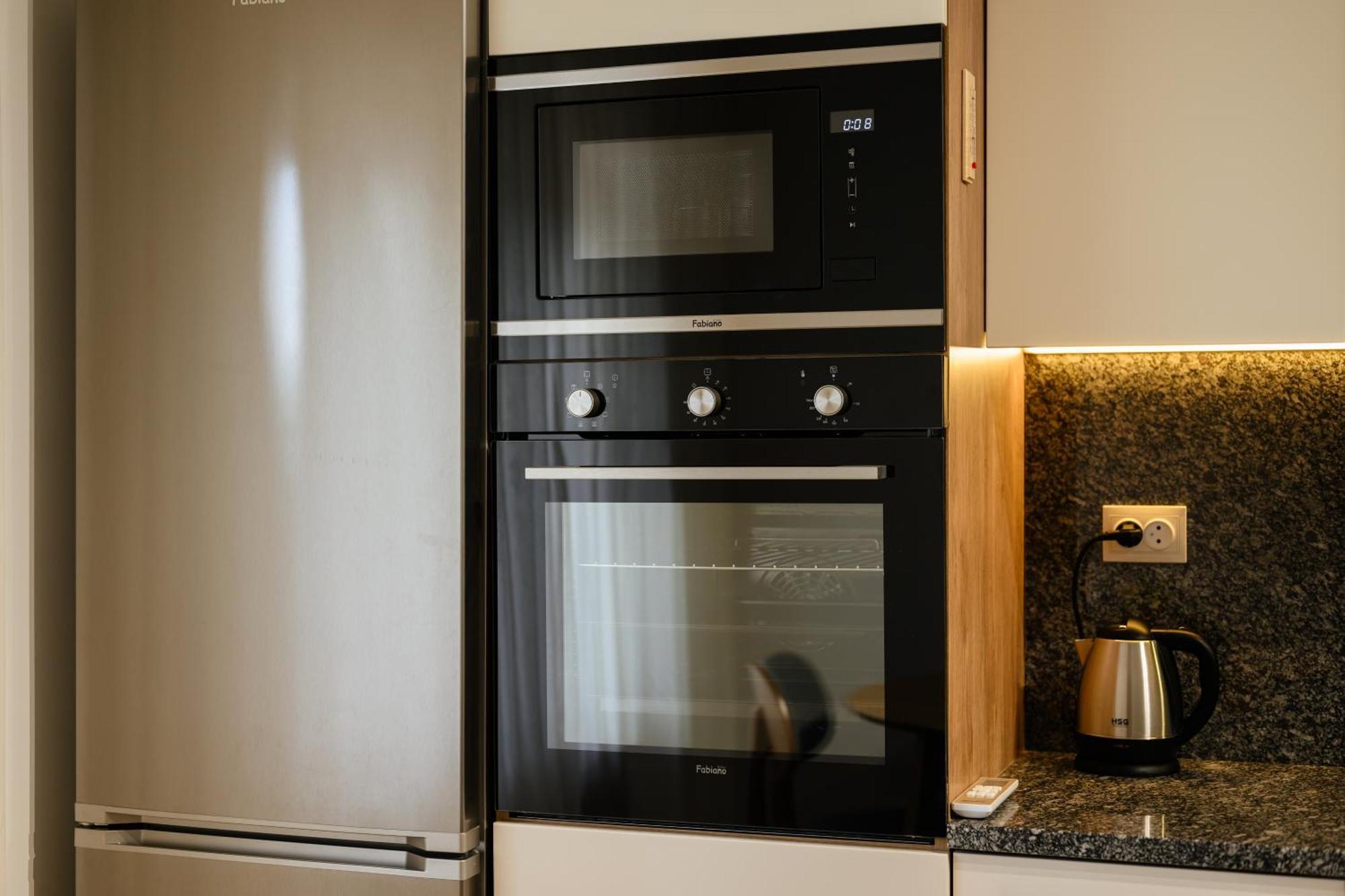 Luxury Apartments Uzhorod Bagian luar foto
