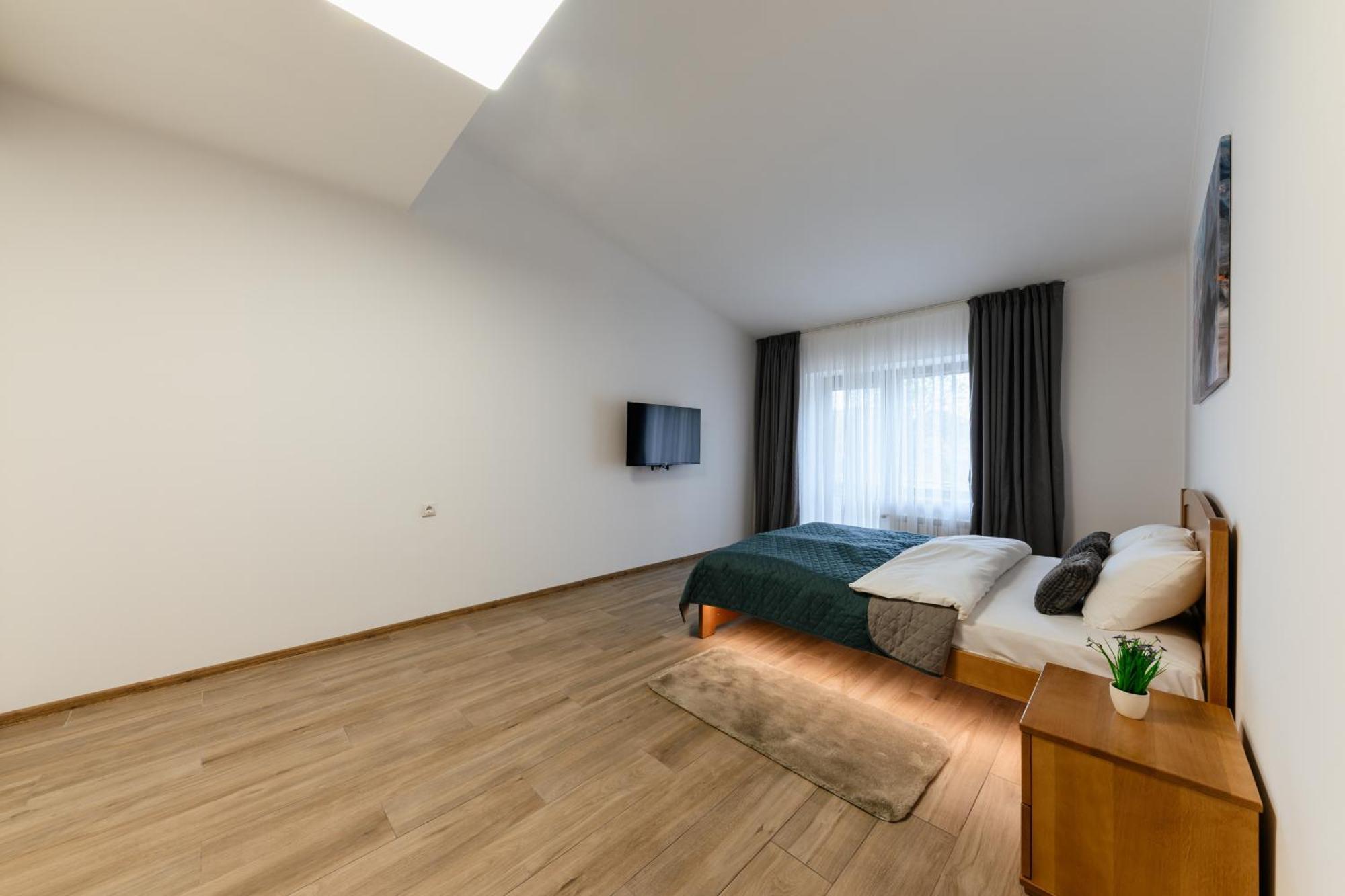 Luxury Apartments Uzhorod Bagian luar foto